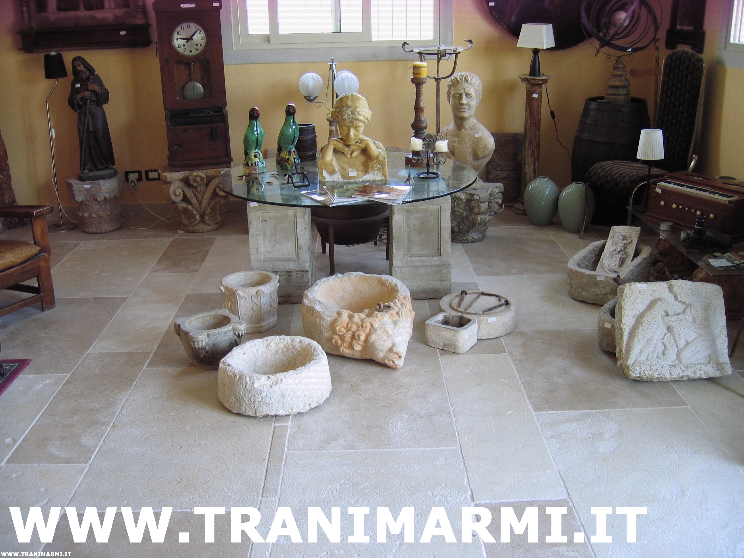 Camino in pietra di trani: camini. immobili camino pietra a trani ...